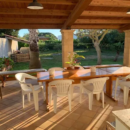 I Dammusi Bed & Breakfast