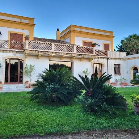 I Dammusi Bed & Breakfast